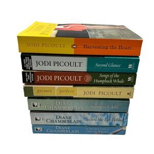 Lot Oversized Paperback Romance Novels Jodi Picoult Diane Chamberlain 7 Books